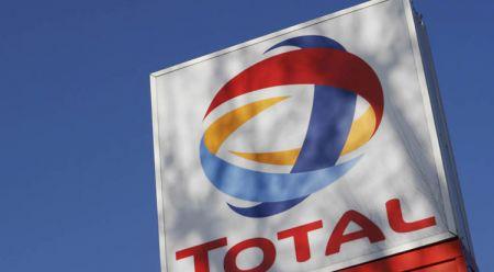 Total veut vendre ses participations dans un certain nombre de champs pétroliers en Angola